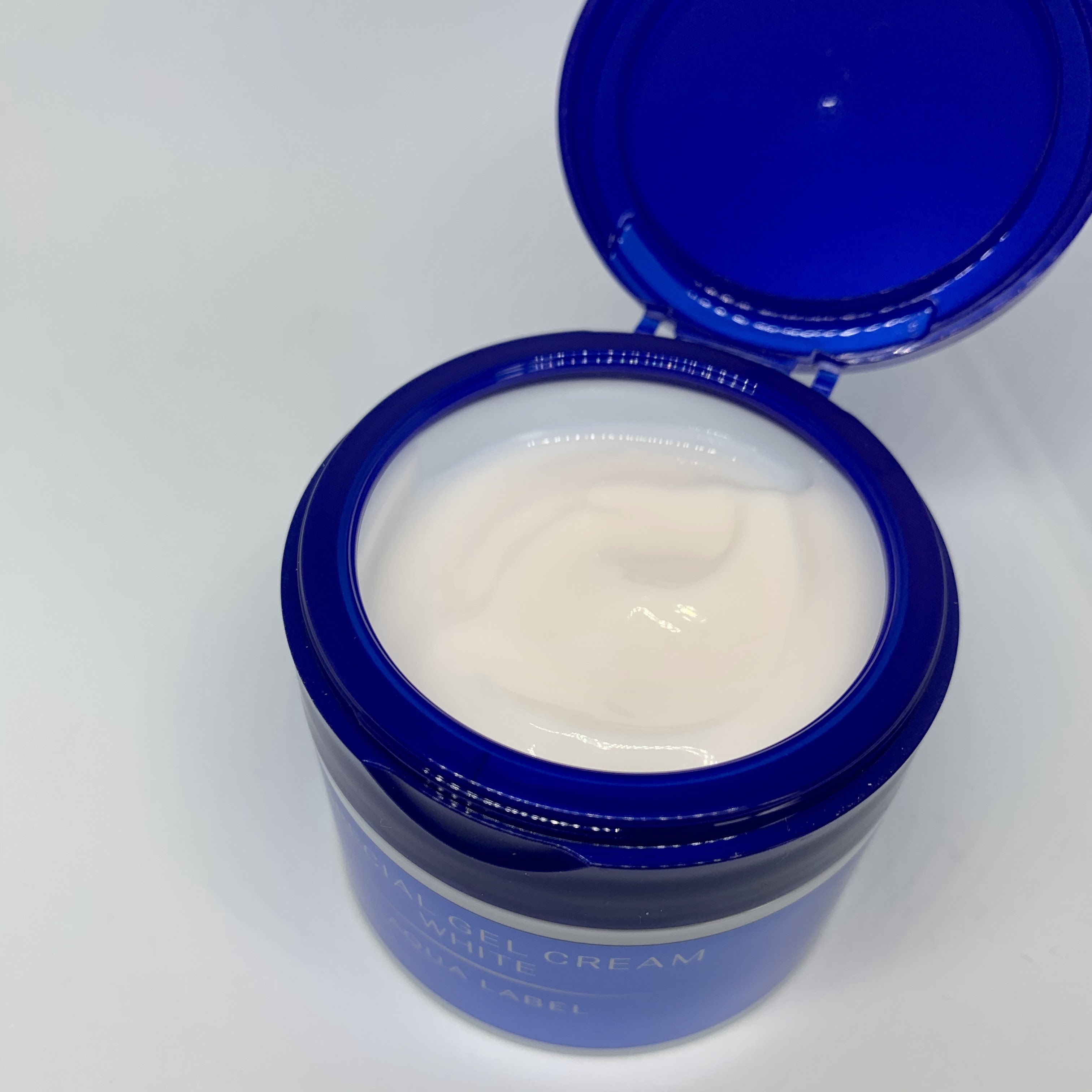 shiseido aqualabel special gel cream white review